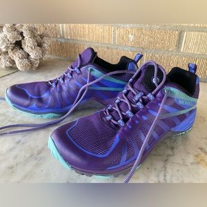 Merrell hiking shoe size 9.5